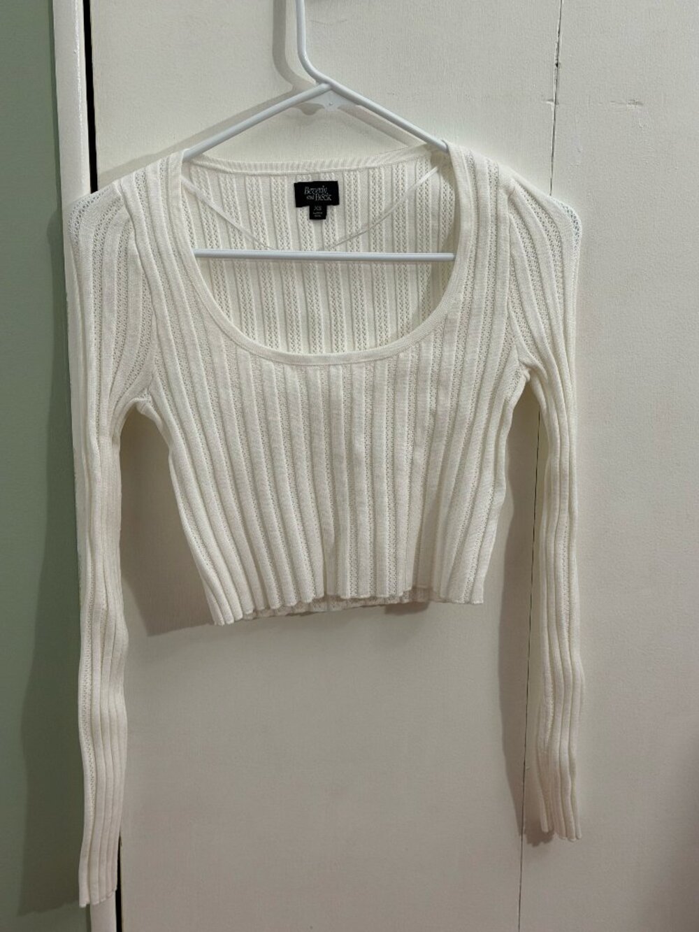 Beverly & Beck White Ribbed Cropped Long Sleeve Top XS